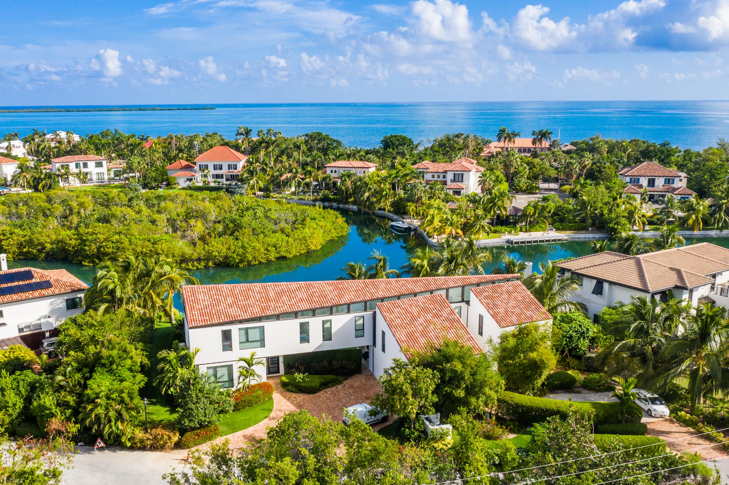 Cayman Real estate fourth quarter market performance