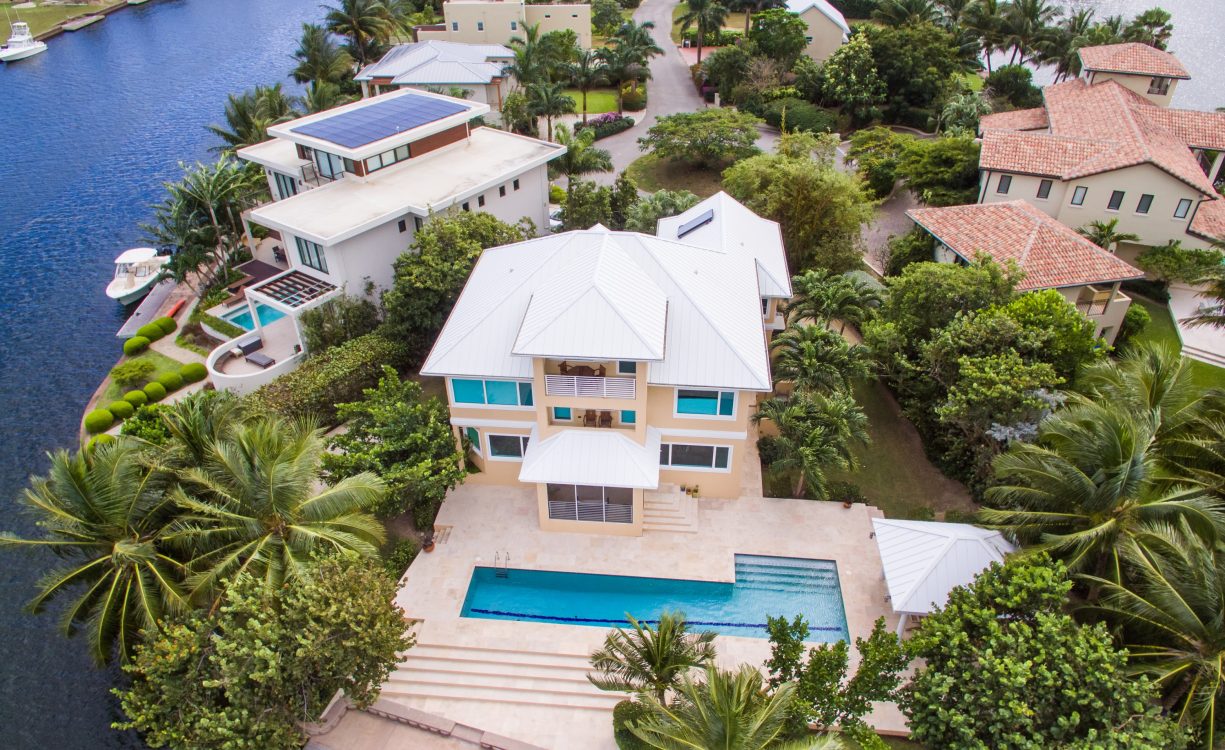 THE PENINSULA AT GRAND HARBOUR