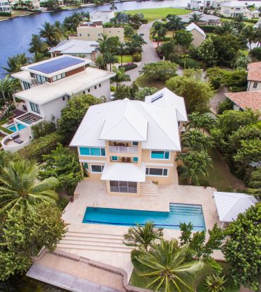 THE PENINSULA AT GRAND HARBOUR
