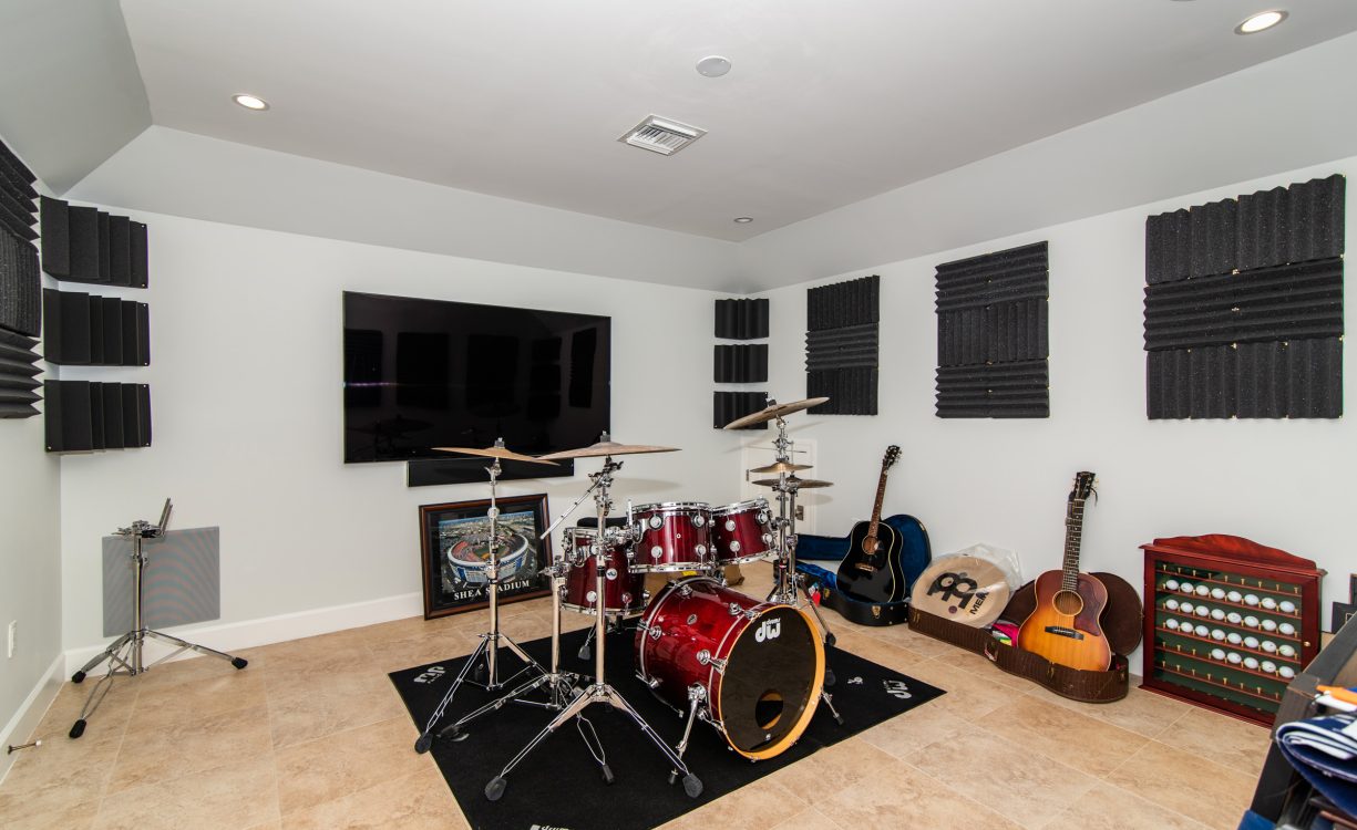 353 BIMINI DRIVE