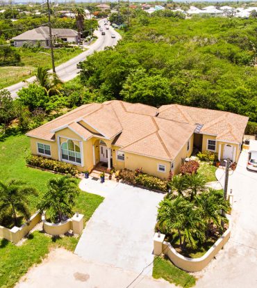 SAVANNAH MEADOWS HOME & INCOME APARTMENT