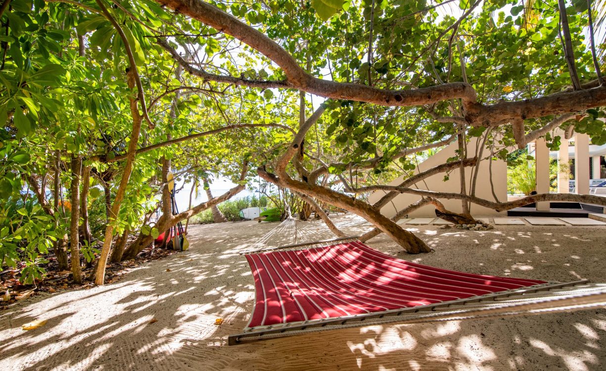 NIRVANA BEACH HOUSE