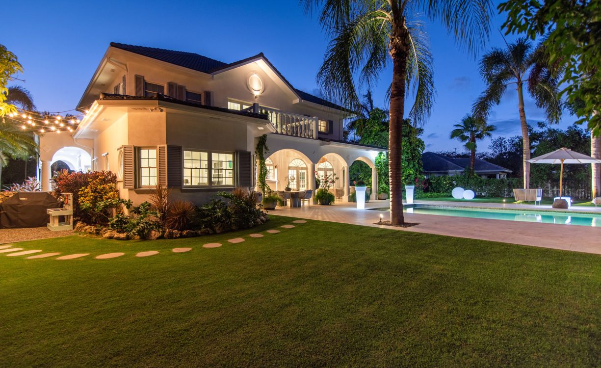 6 WEBSTER'S ESTATE