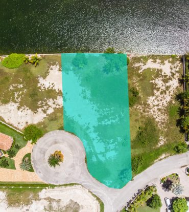 TARPON ISLAND DRIVE WATERFRONT PARCEL