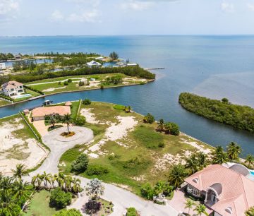 TARPON ISLAND DRIVE WATERFRONT PARCEL