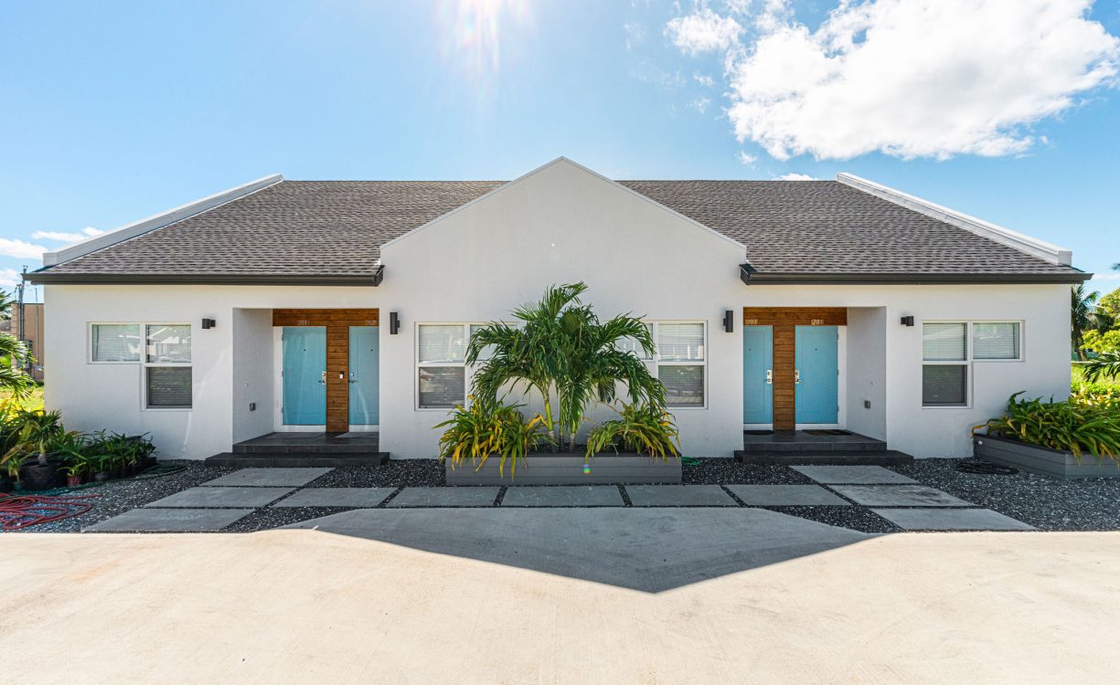 TROPICAL VILLAS 203