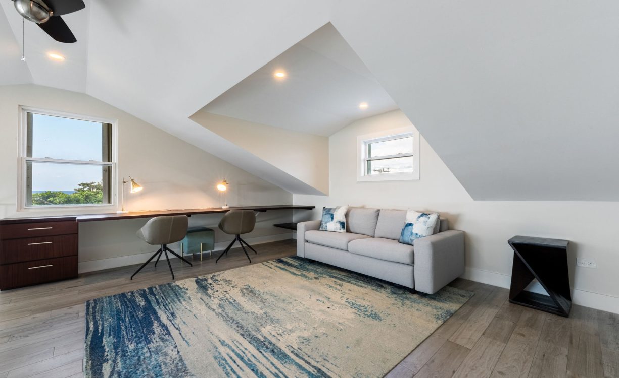 CORAL BAY 9