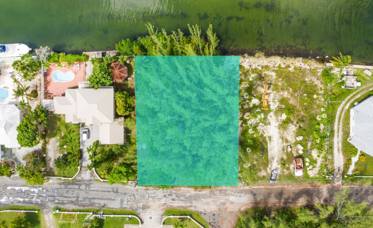 OMEGA BAY CANAL FRONT LAND