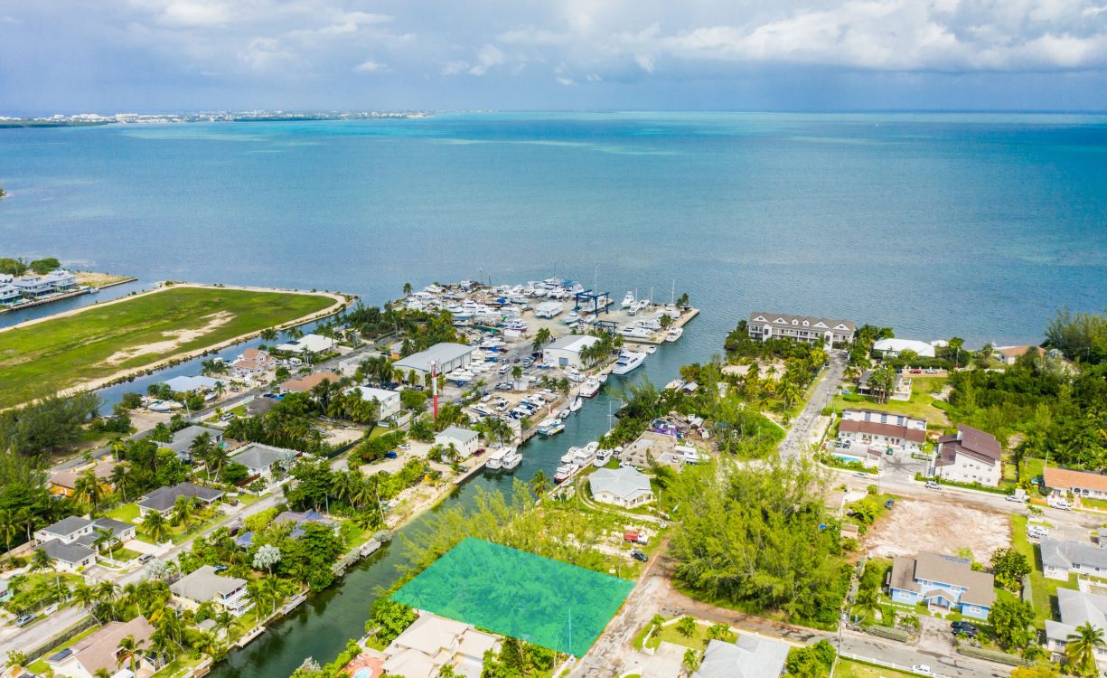 OMEGA BAY CANAL FRONT LAND