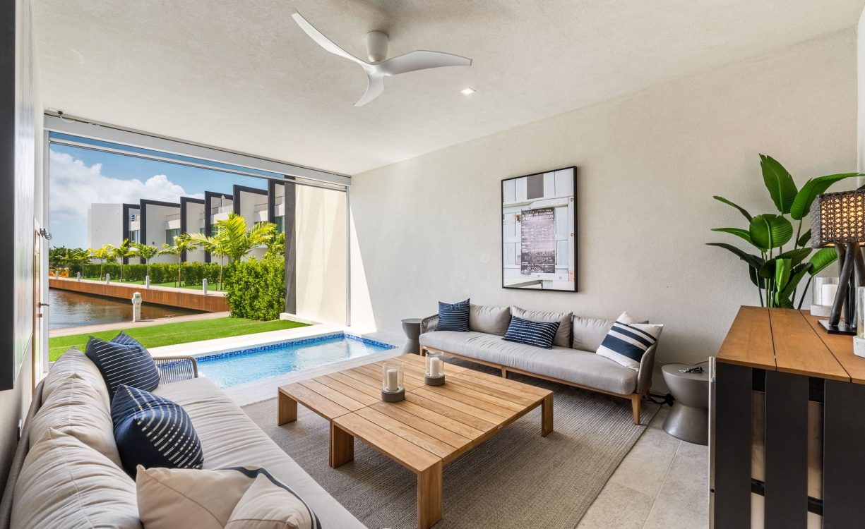 ONE CANAL POINT 3 BED TOWNHOME WITH PRIVATE POOL