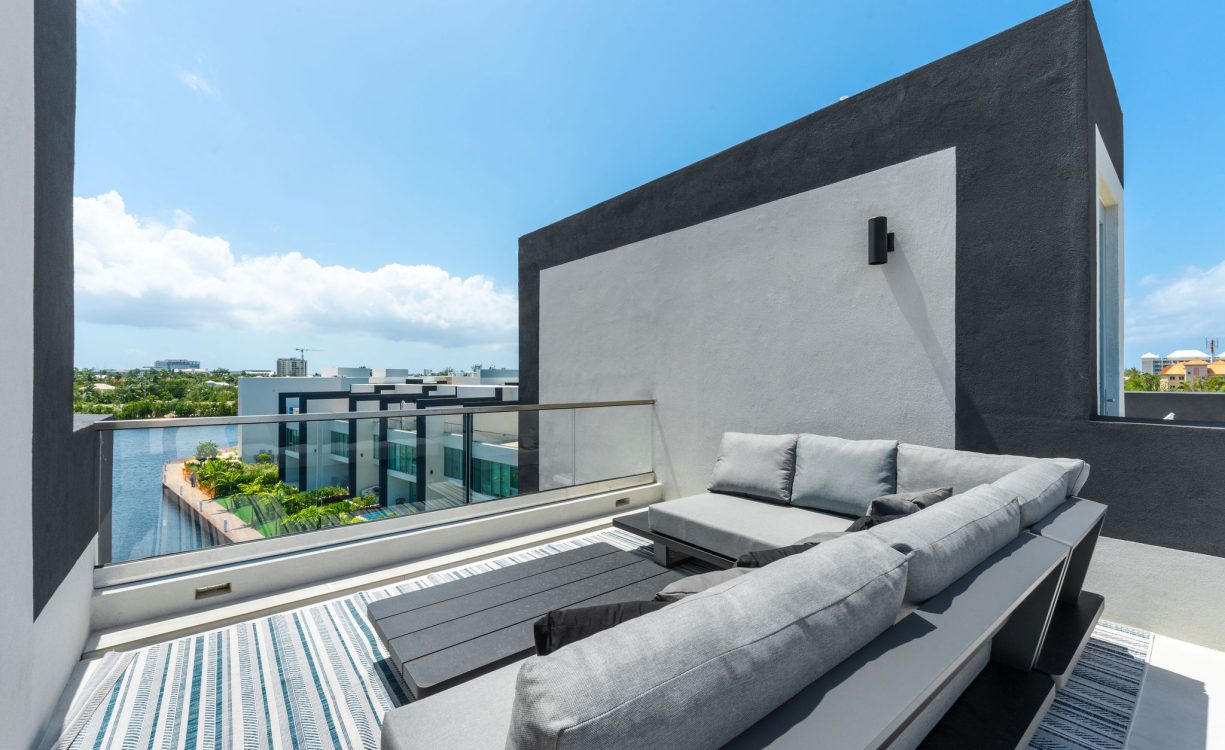 ONE CANAL POINT TOWNHOME  7