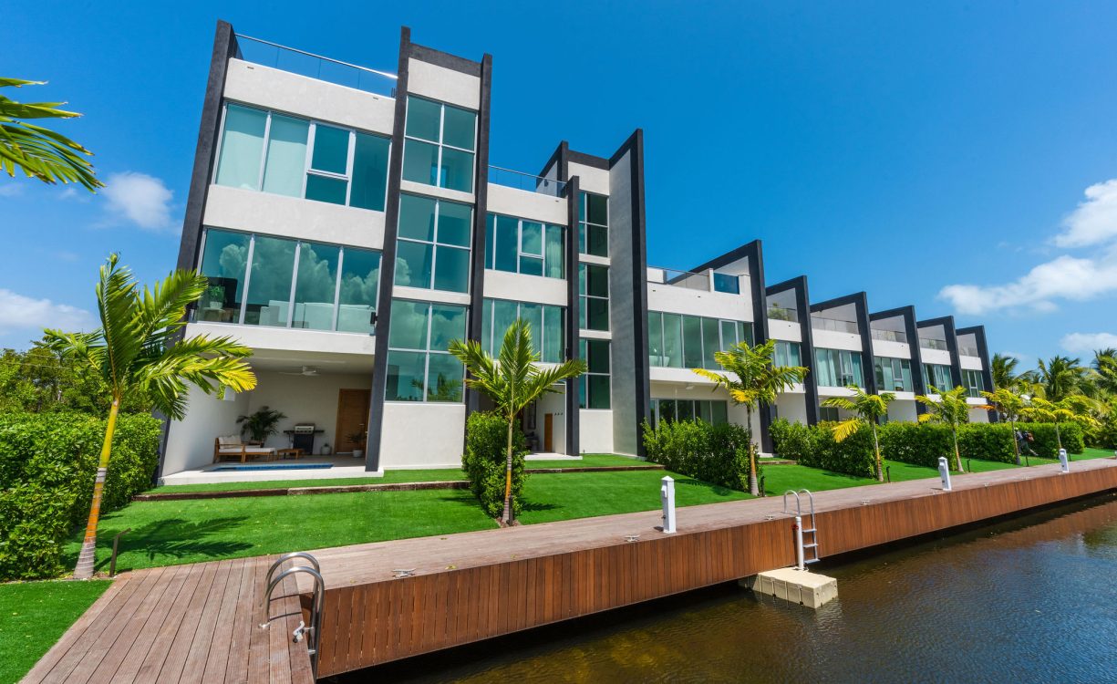 ONE CANAL POINT TOWNHOME  7