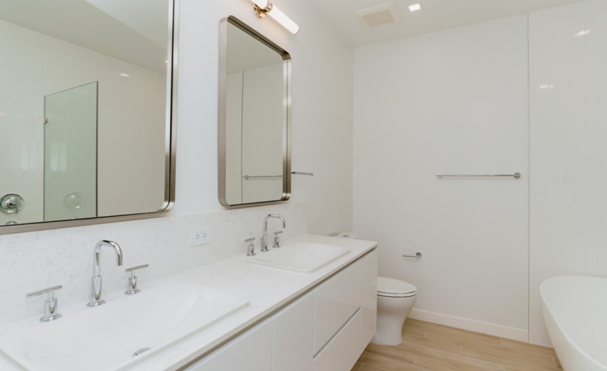 ONE CANAL POINT 525