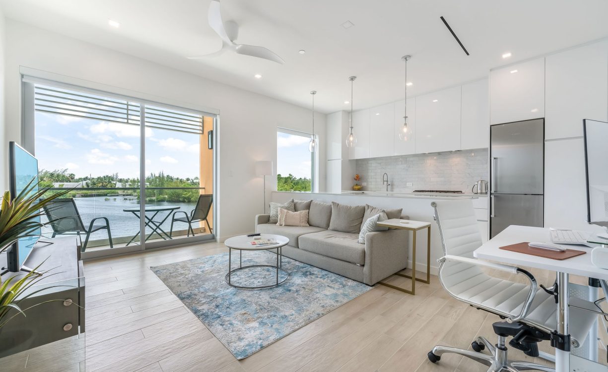 ONE CANAL POINT 523