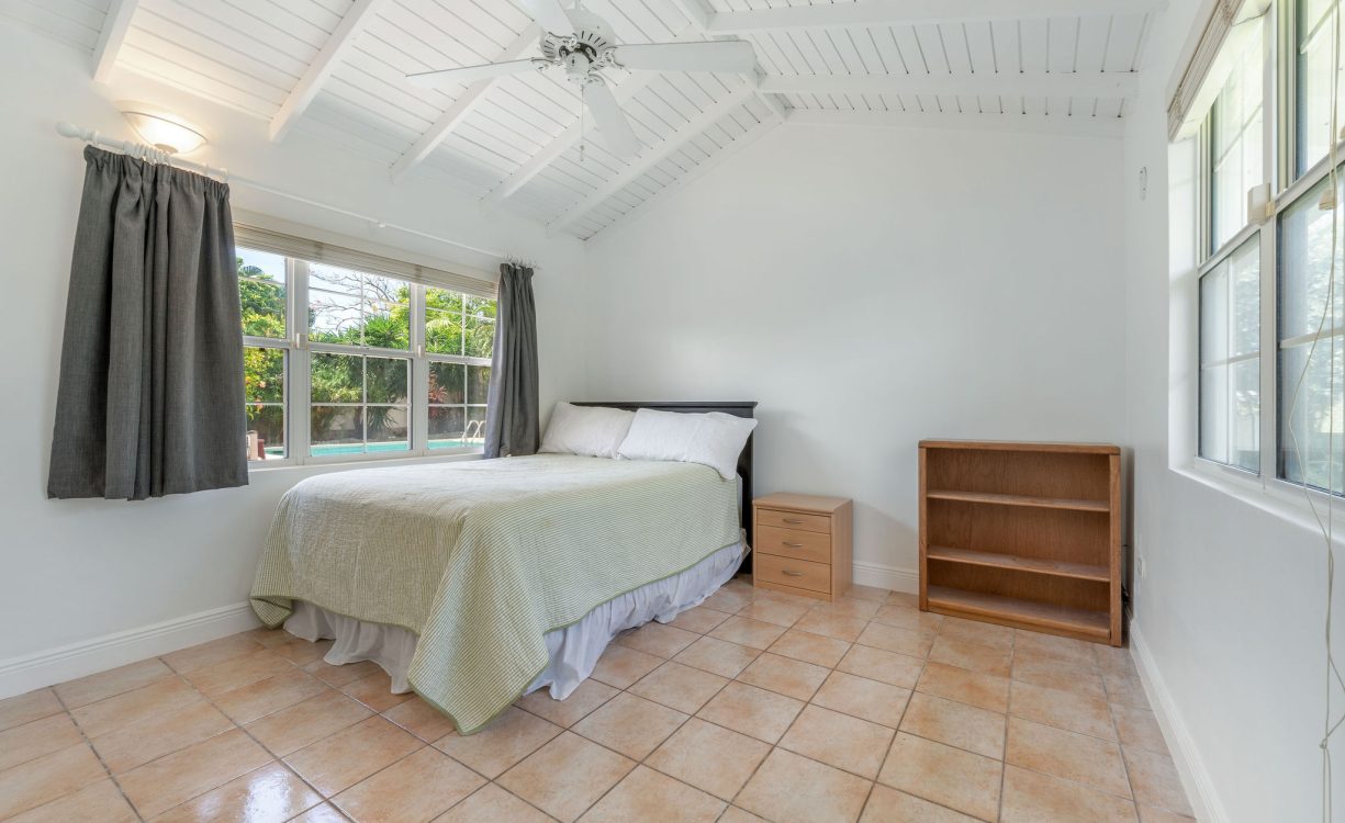 SANDALWOOD CRESCENT 28