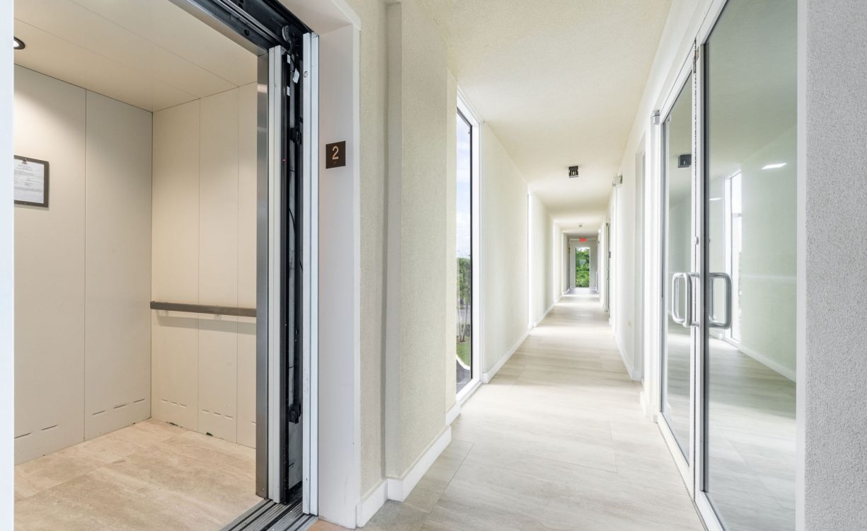 PALM GROVE COMMERCIAL UNIT 3
