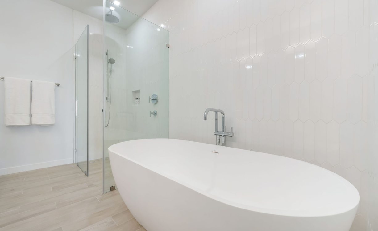 ONE CANAL POINT 131