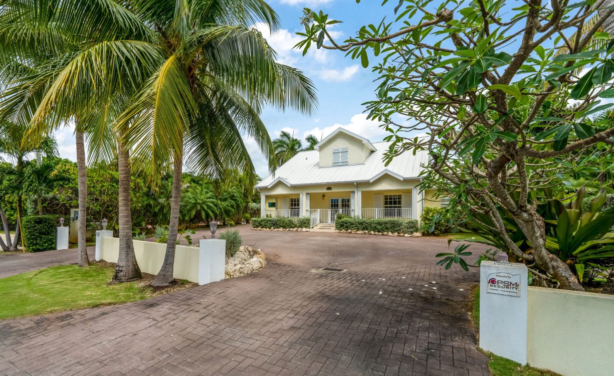 DENHAM THOMPSON WAY 127