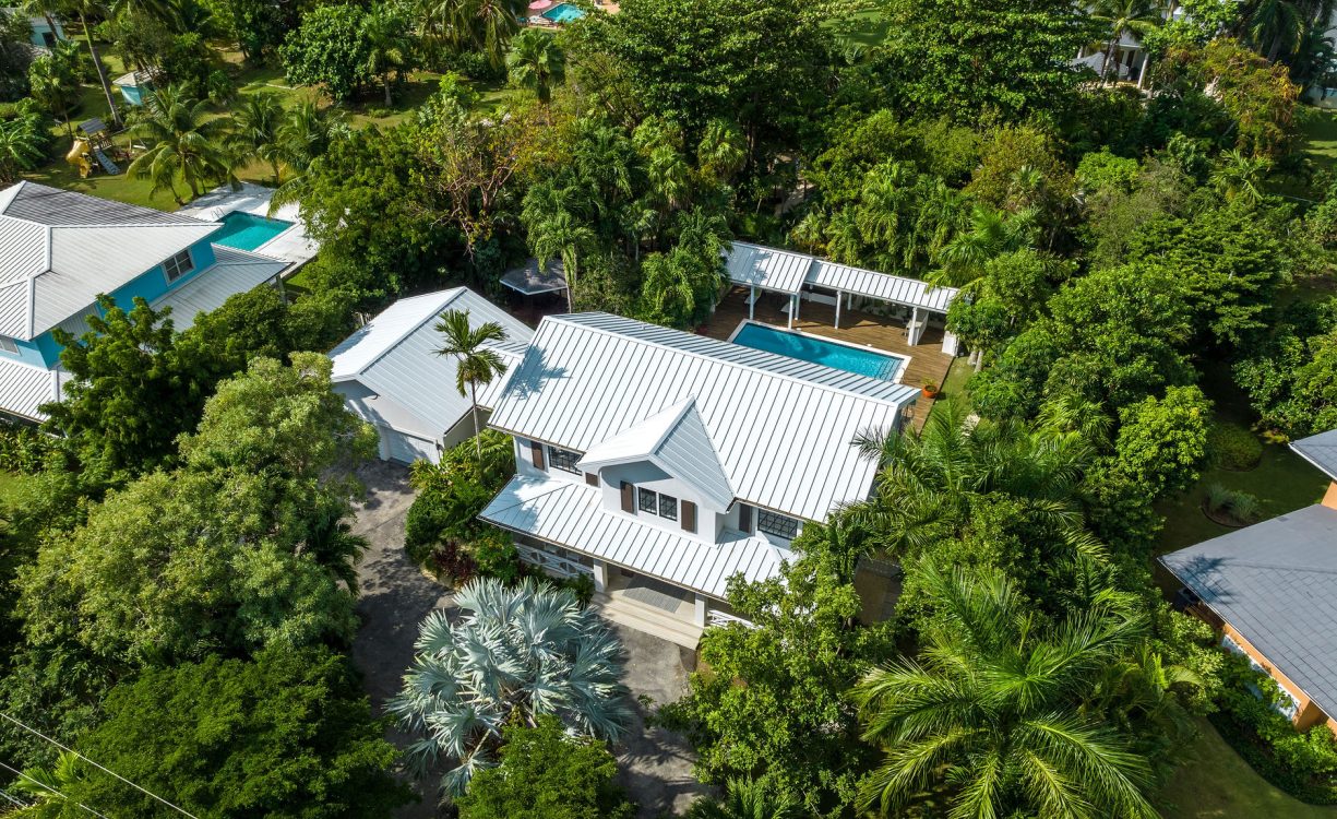 ANTOINETTE AVENUE 51, WEBSTERS ESTATES HOME