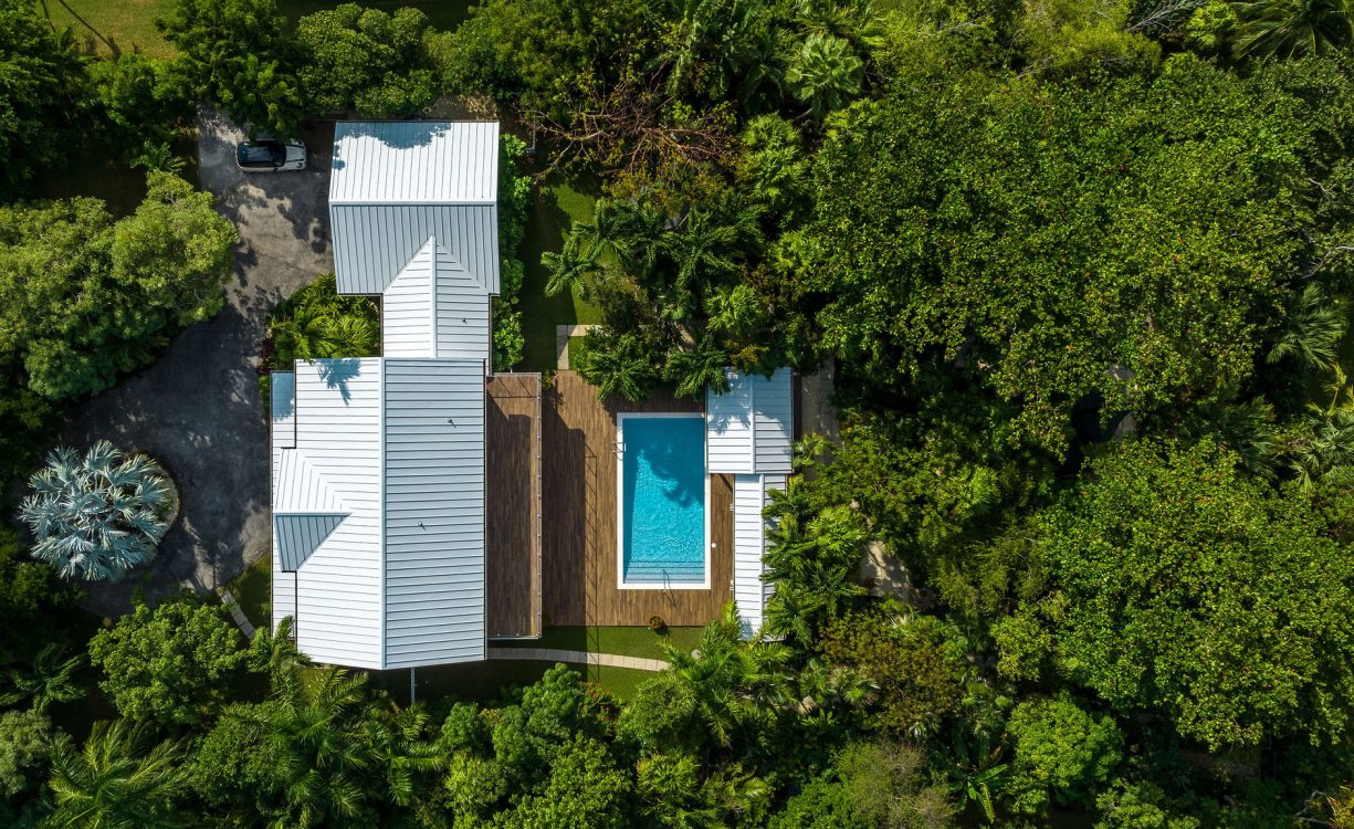 ANTOINETTE AVENUE 51, WEBSTERS ESTATES HOME