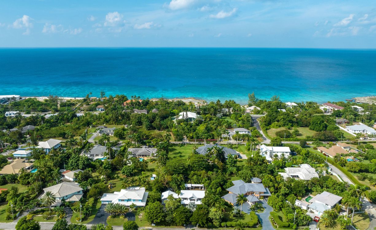 ANTOINETTE AVENUE 51, WEBSTERS ESTATES HOME