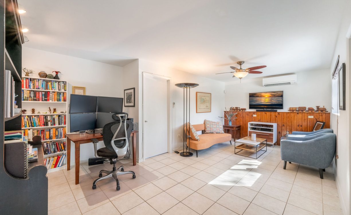 JENNIFER DRIVE 50, SNUG HARBOUR HOME WITH RENTAL APARTMENT