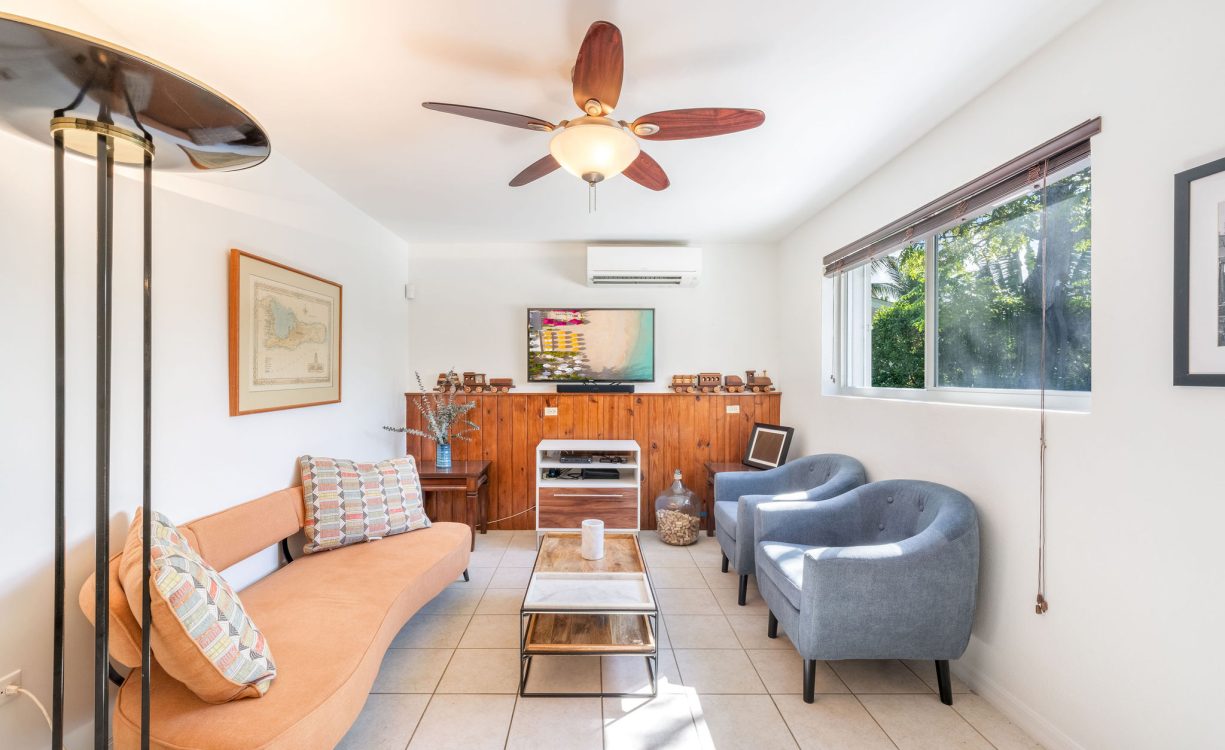 JENNIFER DRIVE 50, SNUG HARBOUR HOME WITH RENTAL APARTMENT