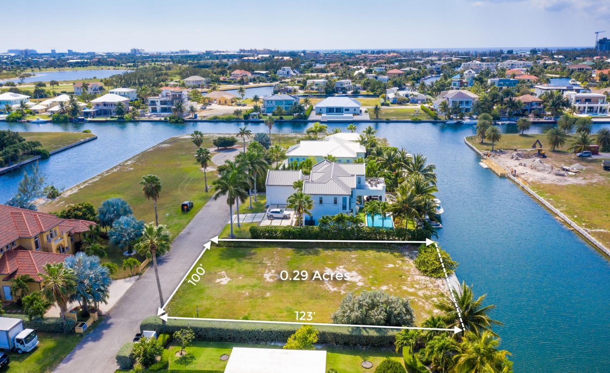 WATERFORD QUAY 0.29 ACRES, CRYSTAL HARBOUR CANAL FRONT