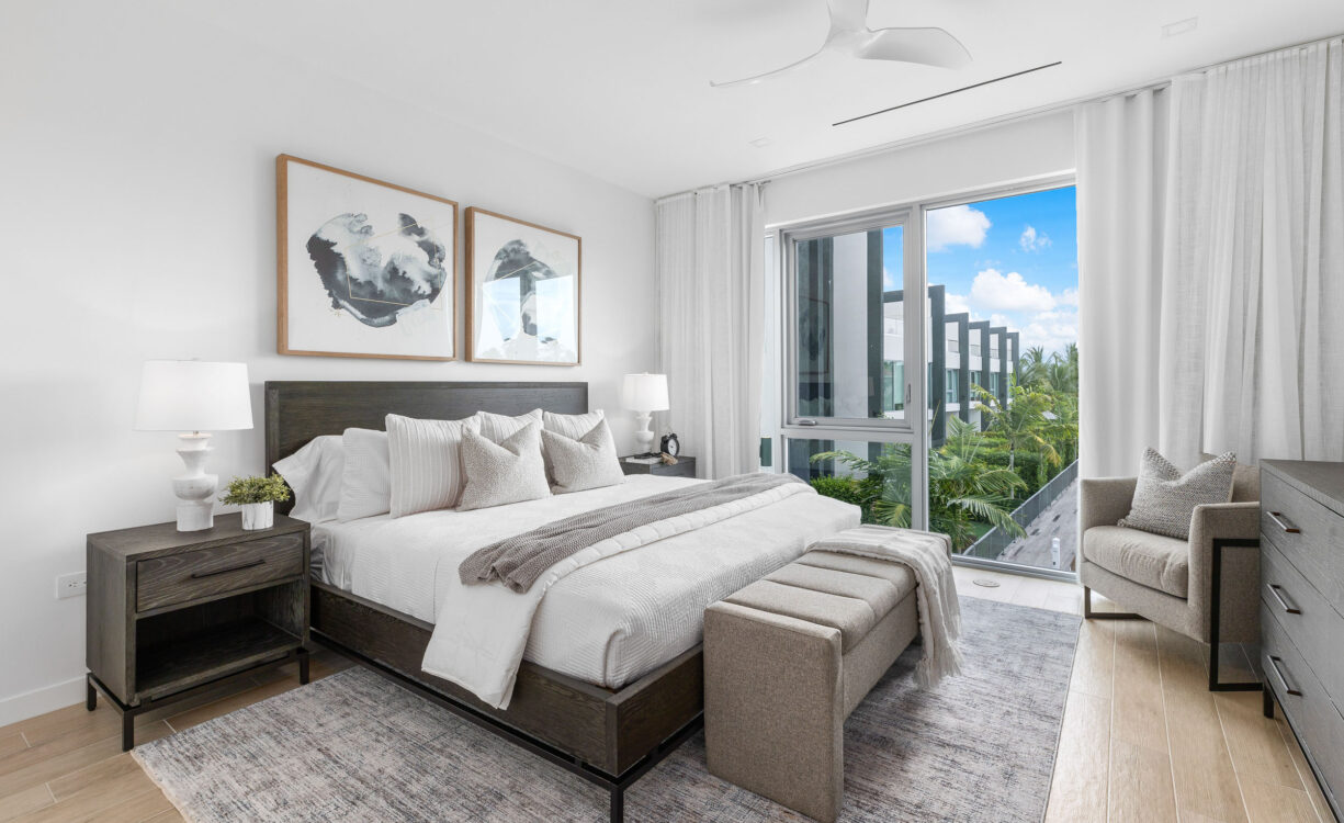 ONE CANAL POINT 10