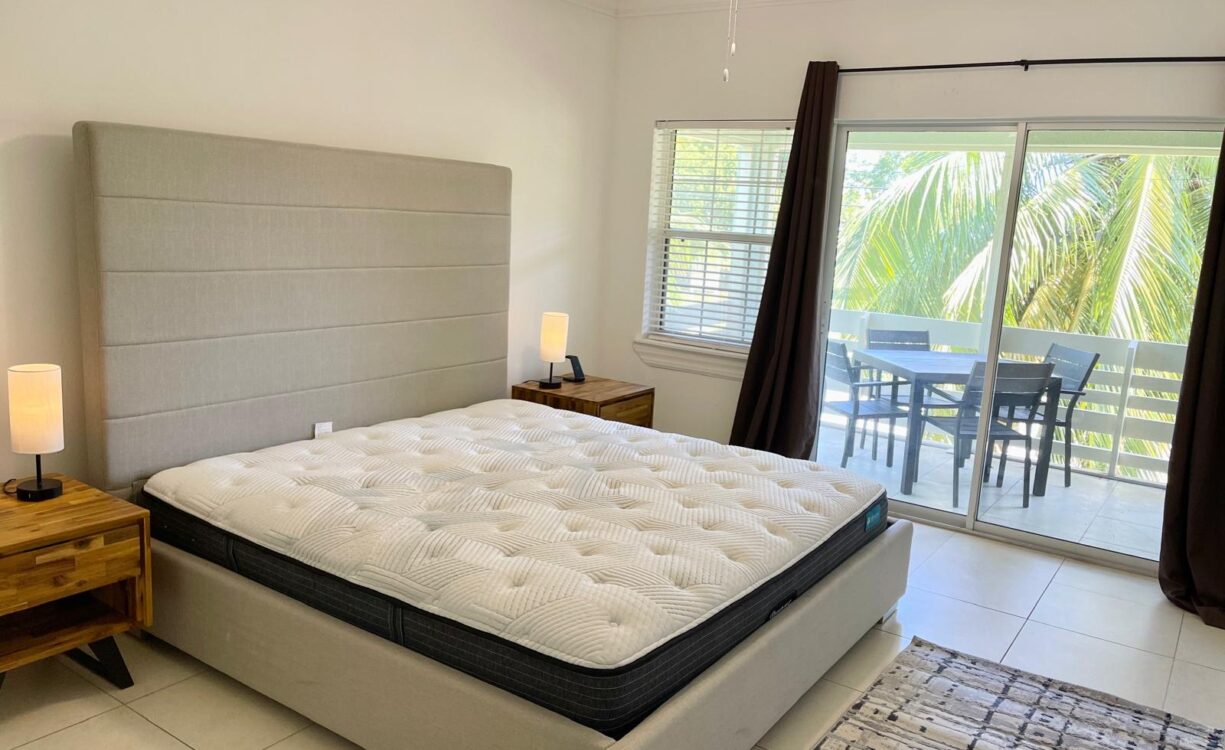 DRUMBLADE 24, GEORGE TOWN