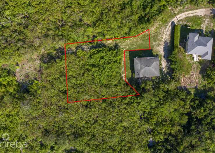 RESIDENTIAL LAND LOT, STEPS FROM THE SEA,  GRAND CAYMAN
