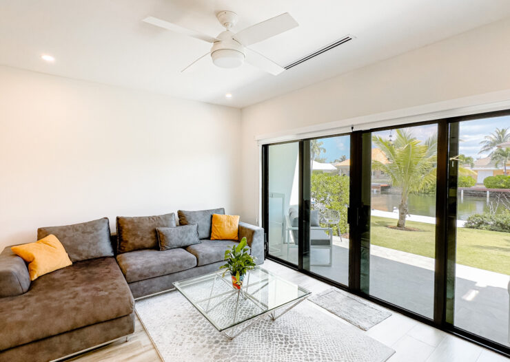 THE LAGOONS 2 BED WATERFRONT TOWNHOUSE