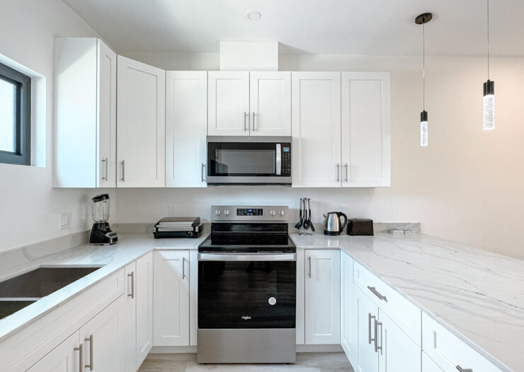 THE LAGOONS 2 BED WATERFRONT TOWNHOUSE