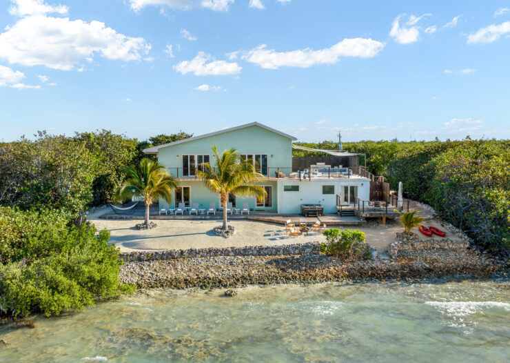 BEACHFRONT HOME LITTLE CAYMAN THE SANCTUARY