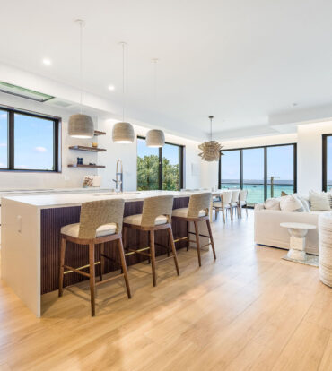 THE SANDS #2 | BOUTIQUE BEACHFRONT LIVING ON BOGGY SANDS ROAD