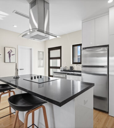 ARZA 1 BED/1 BATH COMPLETE TURN-KEY UNIT