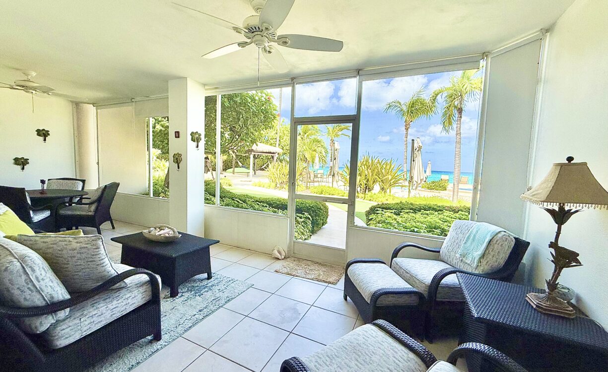 THE PALMS 2, SEVEN MILE BEACHFRONT