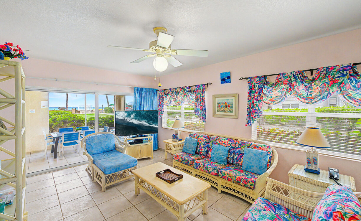 PLANTATION VILLAGE #9- SEVEN MILE BEACH