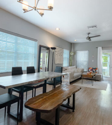 GOLDEN SPRINGS END TOWNHOME