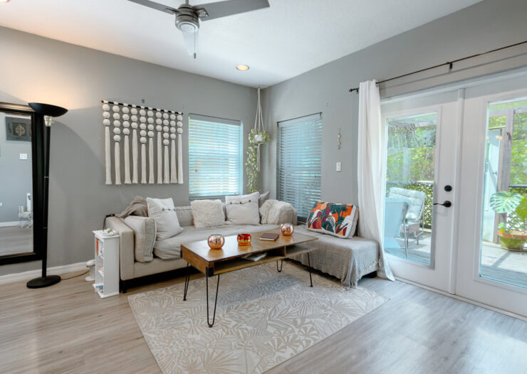 GOLDEN SPRINGS END TOWNHOME