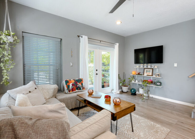 GOLDEN SPRINGS END TOWNHOME