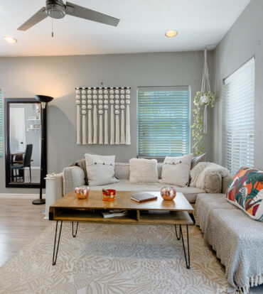 GOLDEN SPRINGS END TOWNHOME