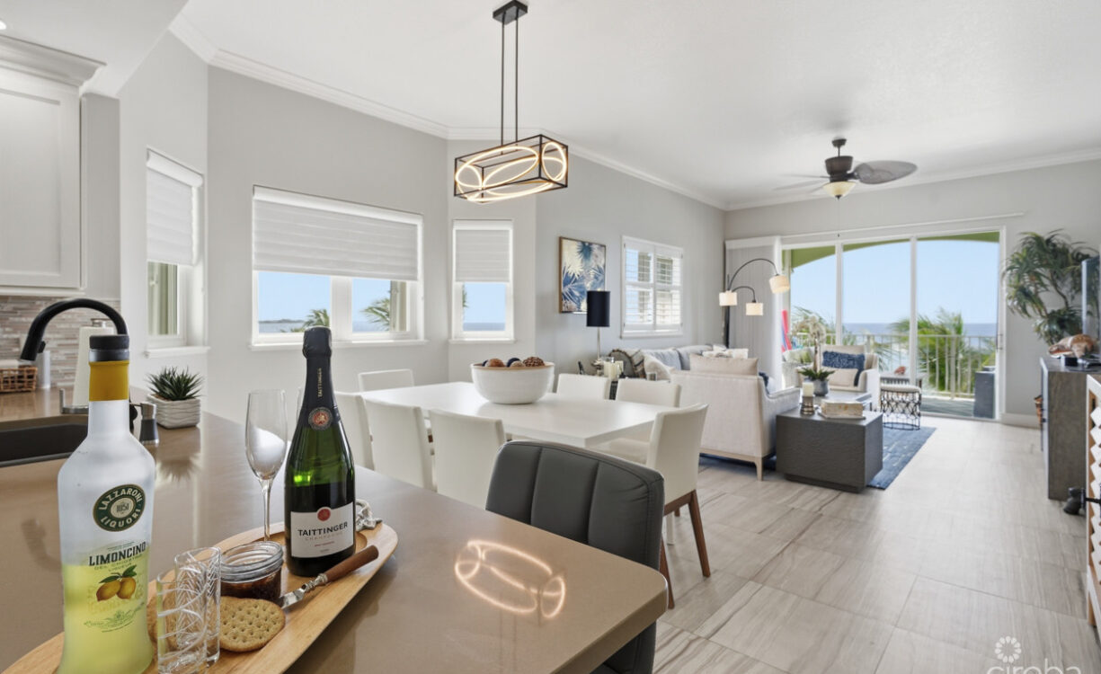 ON THE BAY PENTHOUSE