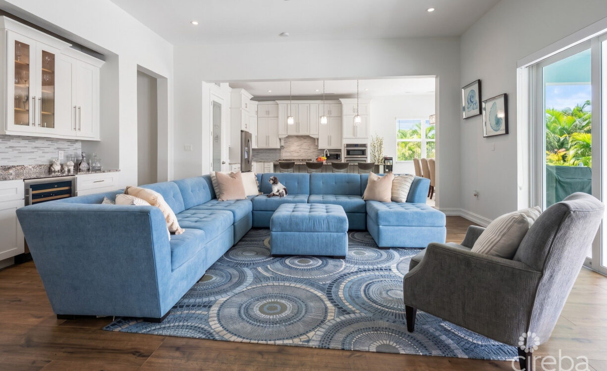 CRYSTAL HARBOUR WATERFRONT HOME