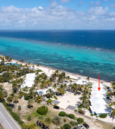 CAYMAN KAI SEALODGE #13 BEACHFRONT CONDO WITH IMPRESSIVED RENTAL HISTORY