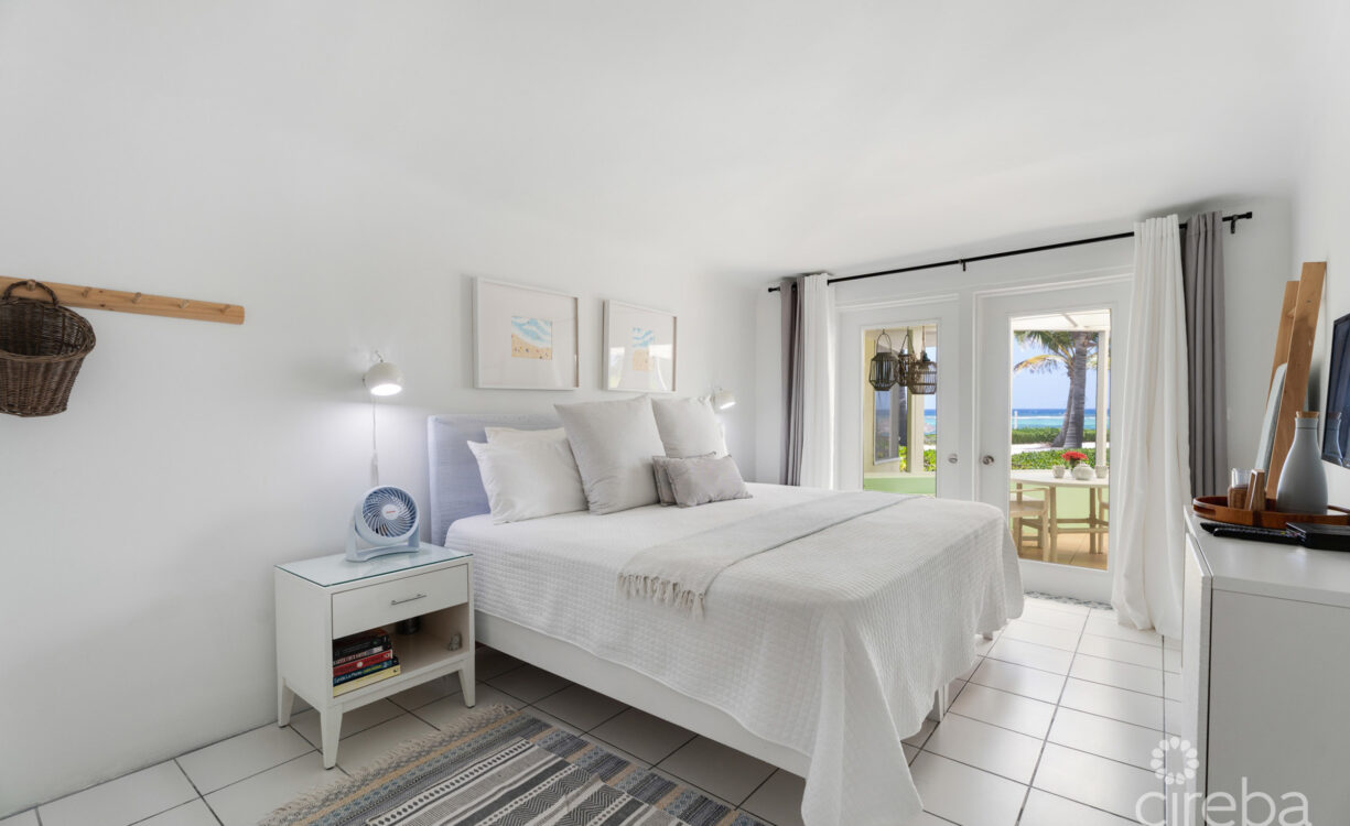 CAYMAN KAI SEALODGE #13 BEACHFRONT CONDO WITH IMPRESSIVED RENTAL HISTORY