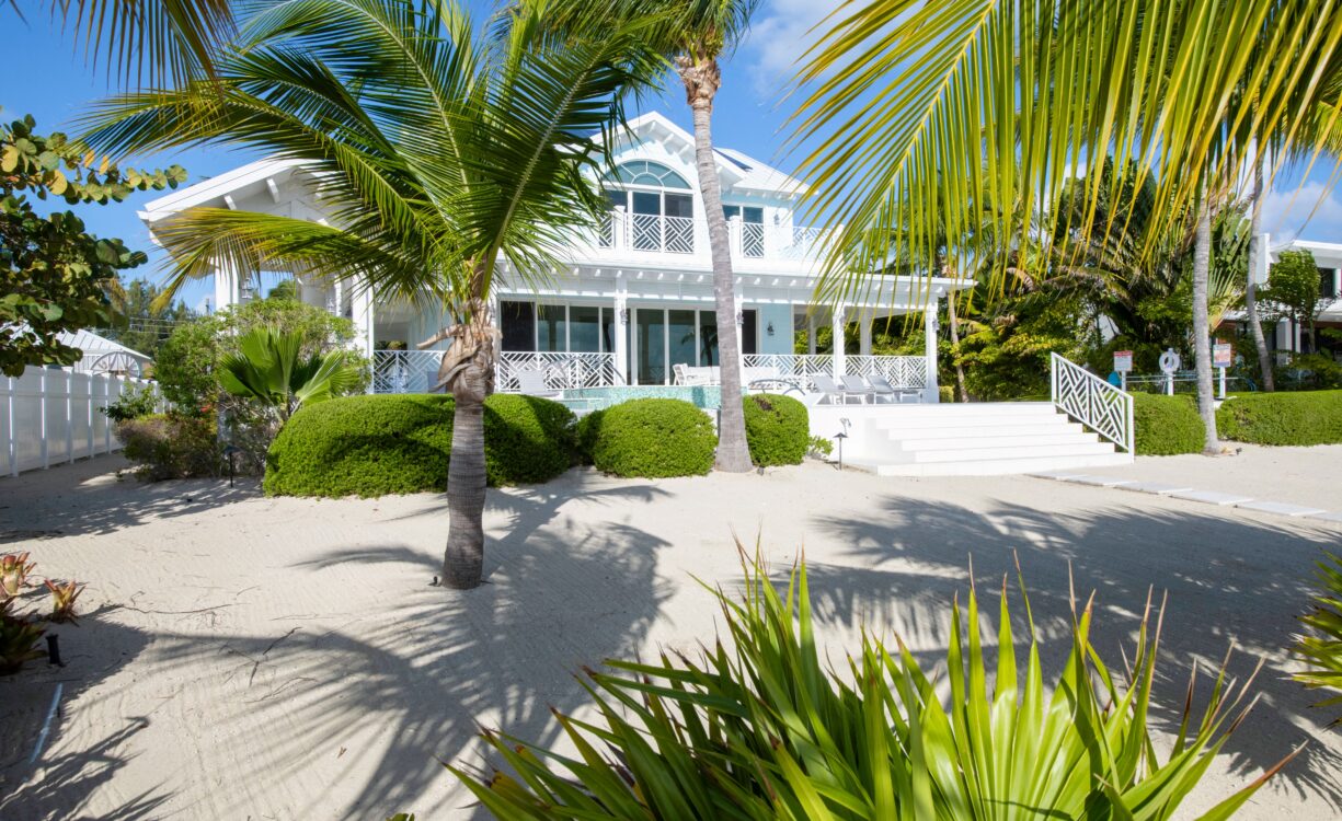 KAI-YAK COVE, CAYMAN KAI VILLA