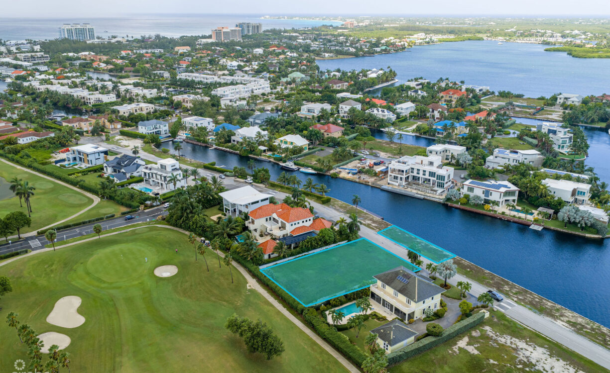GORGEOUS CRYSTAL HARBOUR LOT