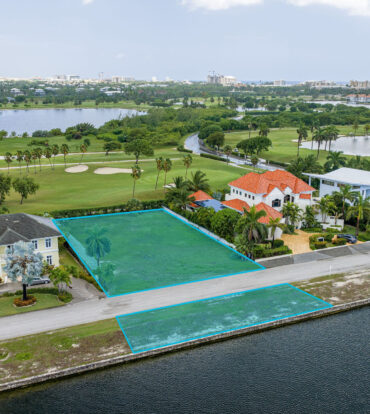 GORGEOUS CRYSTAL HARBOUR LOT