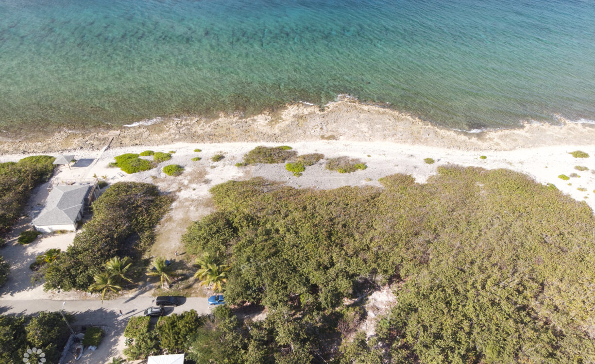 CAYMAN BRAC NORTHSIDE BEACH FRONT LAND